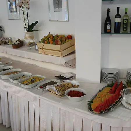 Escorial 3* Cervia