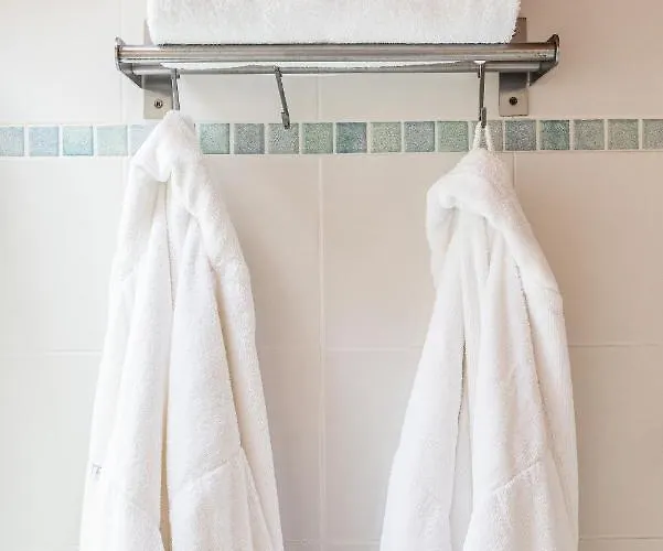 Escorial 3* تّشيرفييا