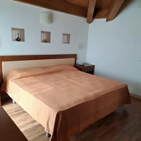 Escorial Szálloda 3*