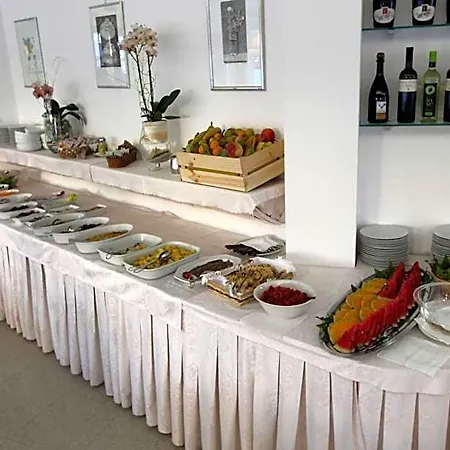 Escorial 3* Cervia