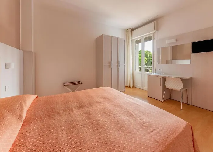Escorial Hotel 3*