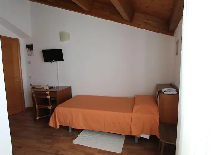 Hotel Escorial 3*
