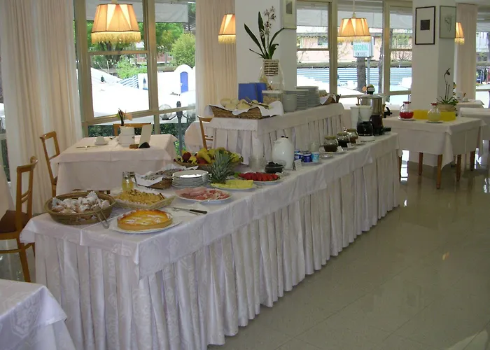 Hotel Escorial 3*